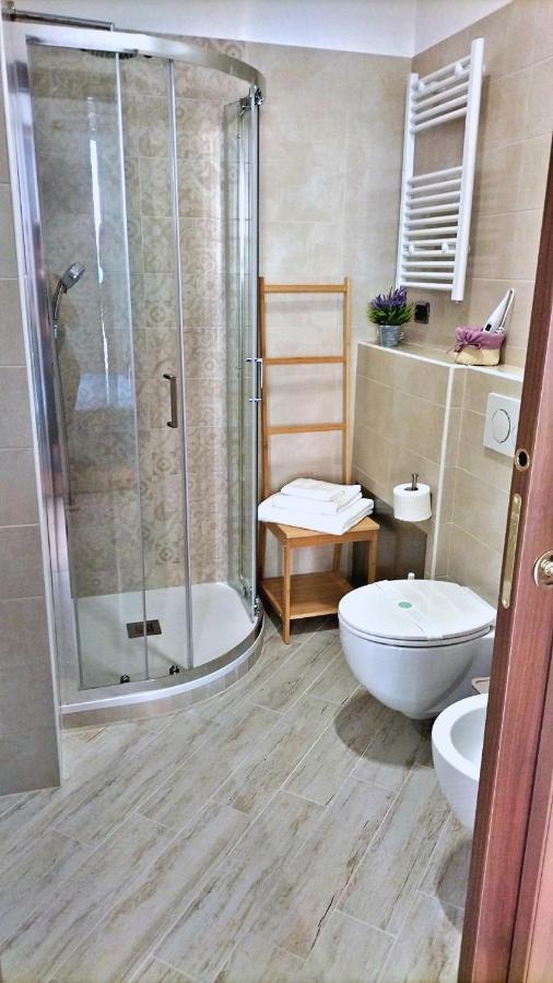 Ardoc B&B カリアリ エクステリア 写真